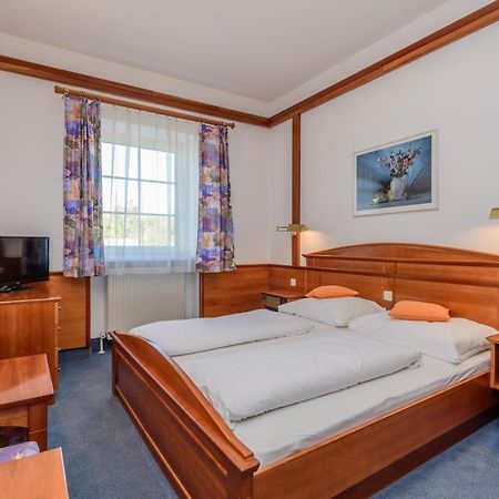 Gasthof Stoeckler Otel Enns Dış mekan fotoğraf