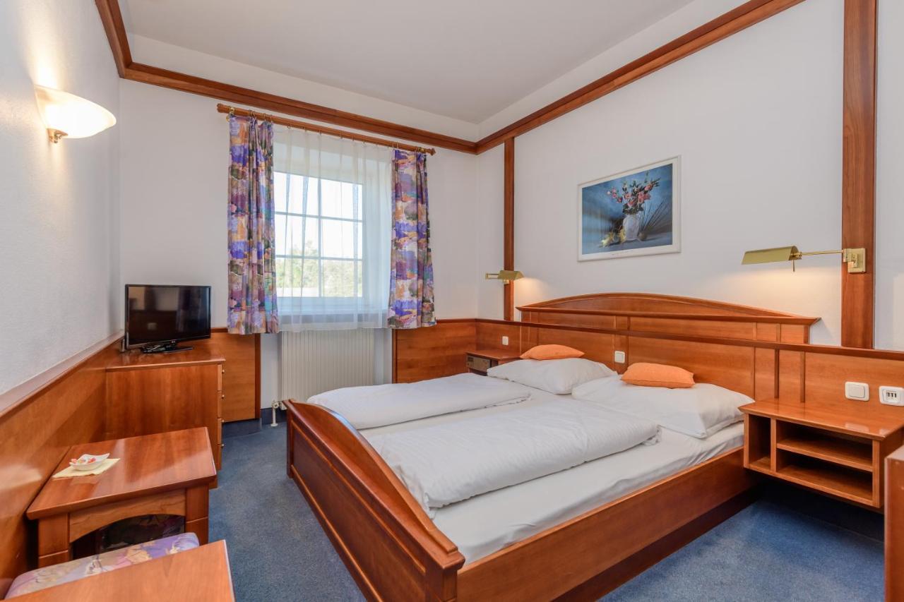 Gasthof Stoeckler Otel Enns Dış mekan fotoğraf